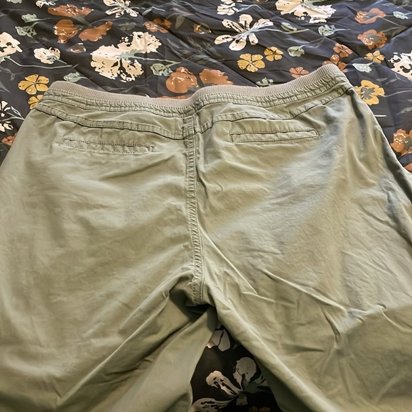 Green capris Croft & barrow - Picture 5 of 5